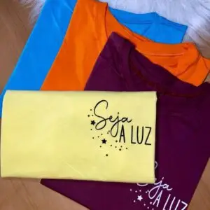 T-Shirt Seja Luz