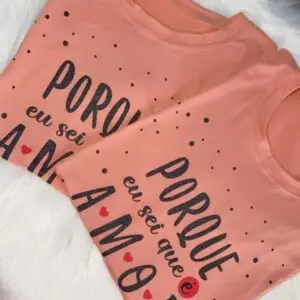 T-Shirt É Amor