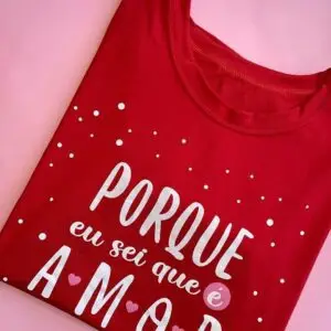 T-Shirt É Amor