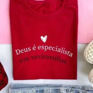 T-Shirt Deus é Especialista