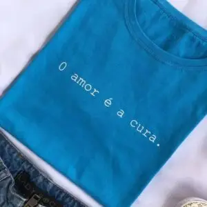 T-Shirt Amor é a Cura