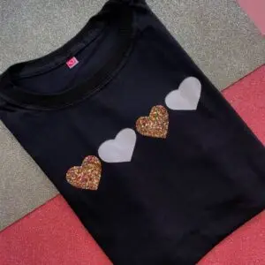 T-Shirt Corações Brilhante