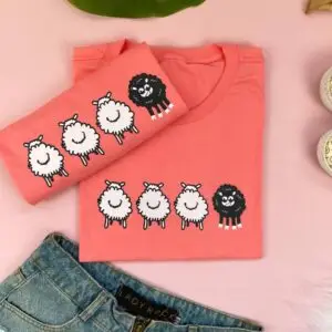 T-Shirt Ovelha Negra