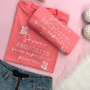 T-Shirt Só Vive o Propósito