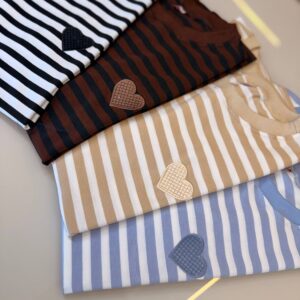 T-Shirt Listras Bordadas